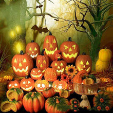 Load image into Gallery viewer, HALLOWEEN CANDLE
